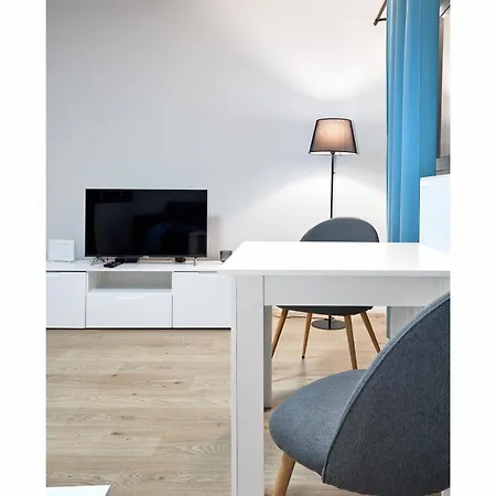 Posnania Chic By Bookinghost * Poznań